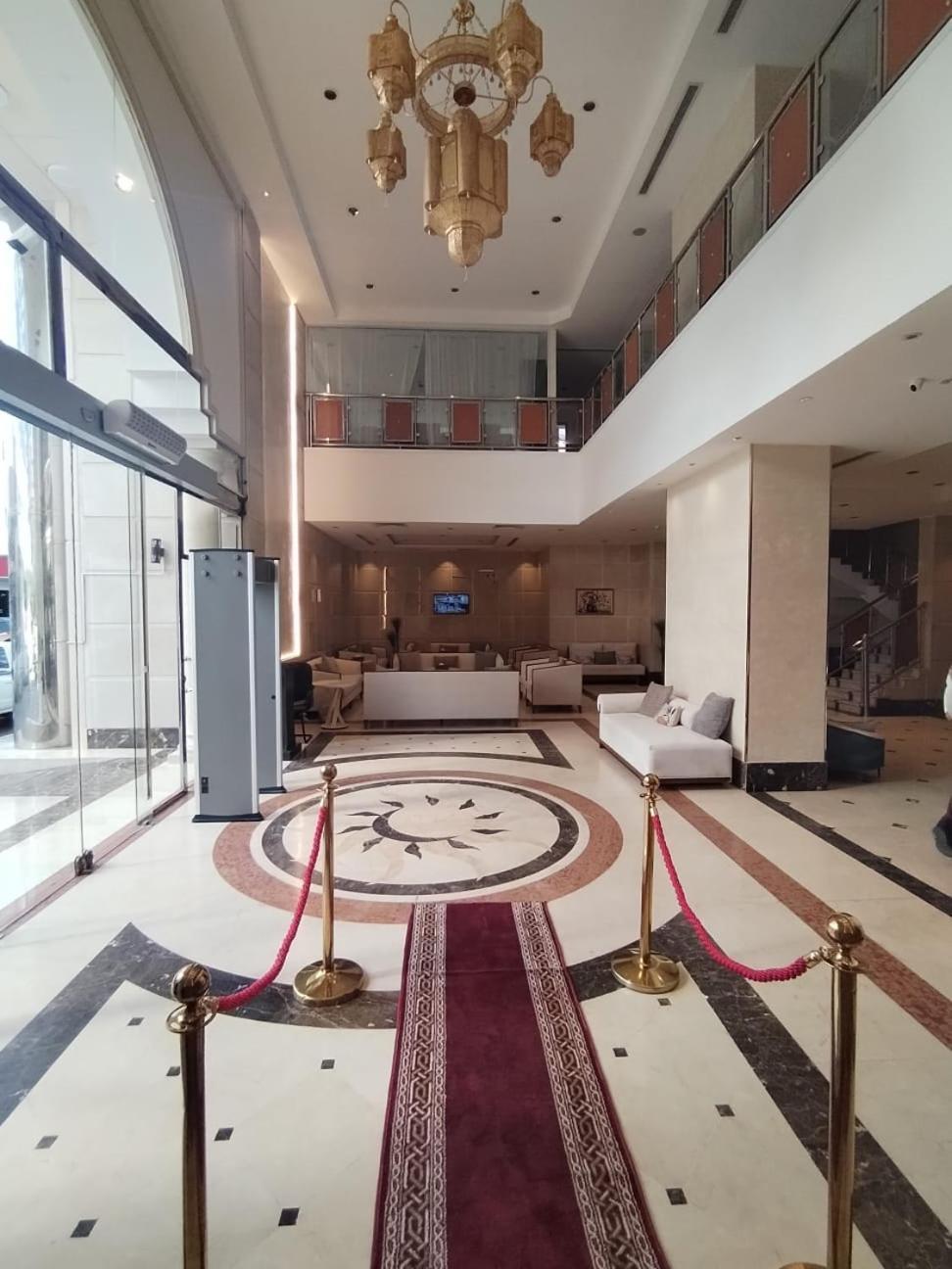 Al Kiram Hotel Al Azizia Мекка Экстерьер фото