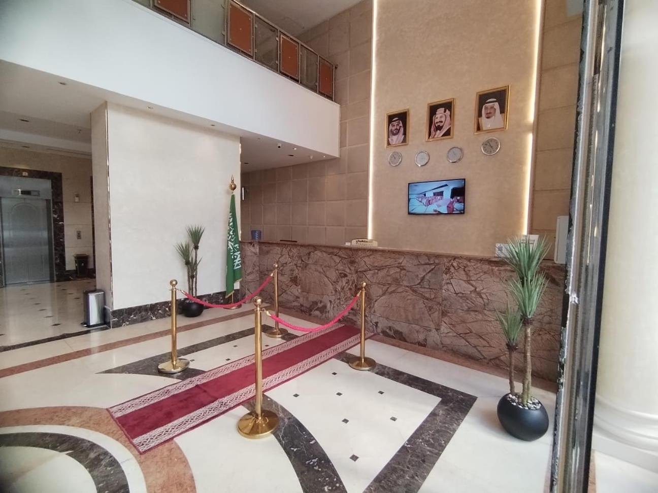Al Kiram Hotel Al Azizia Мекка Экстерьер фото